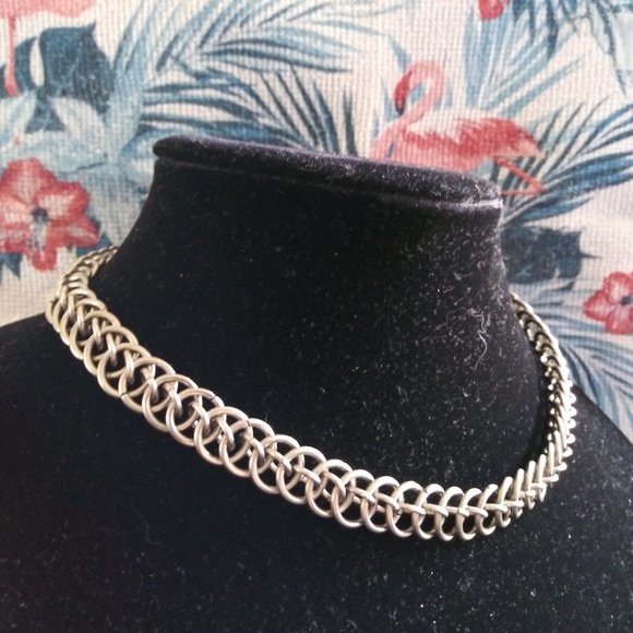 "Twist on a Half Persian" Unisex ChainMail Necklace - Picture 7 of 11